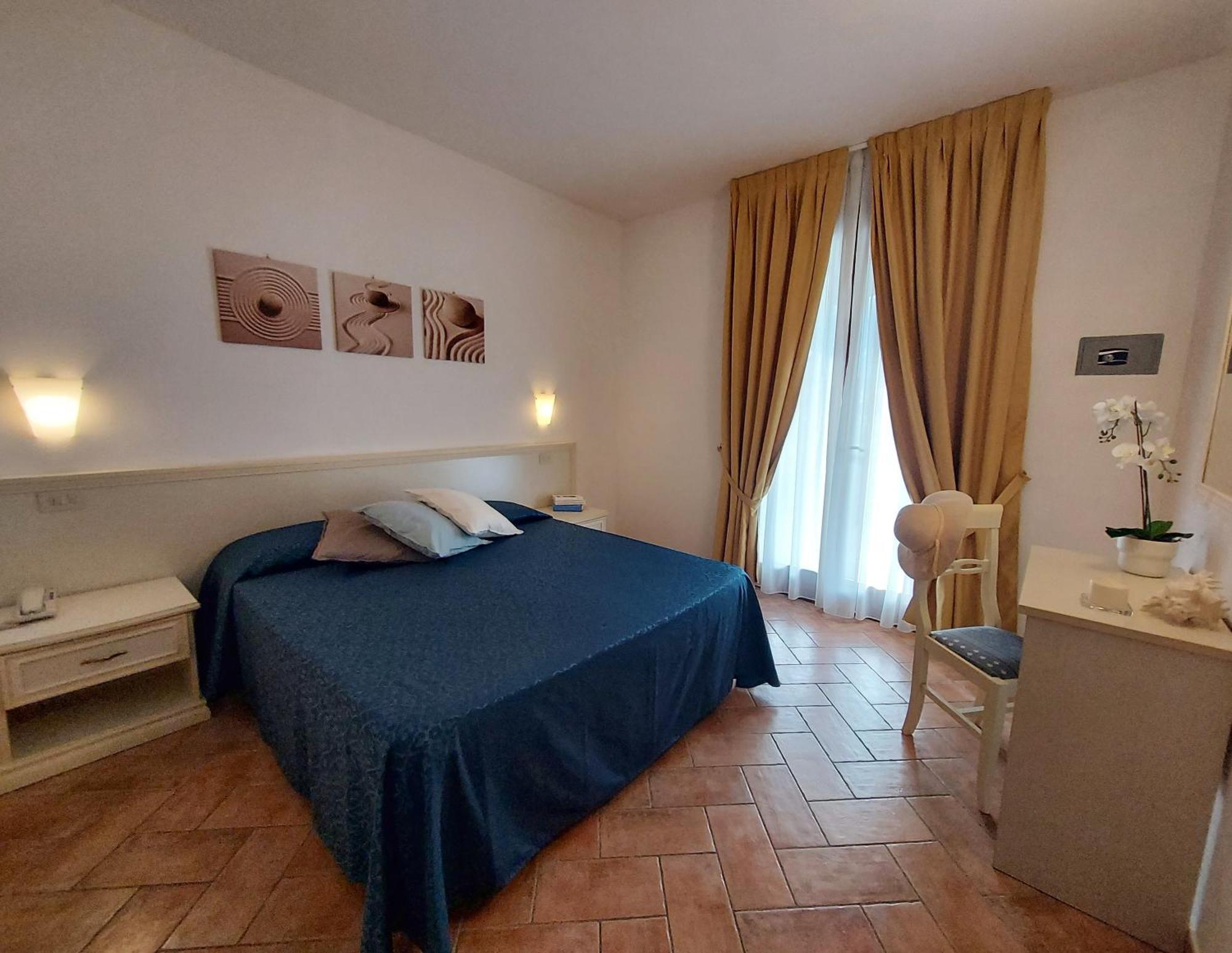Lido Azzurro Residence Rta Capoliveri  Phòng bức ảnh